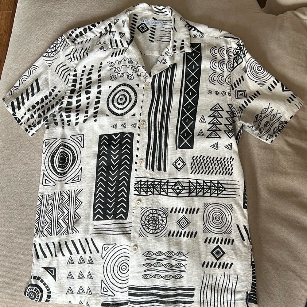 Zara Men’s Short Sleeve button down